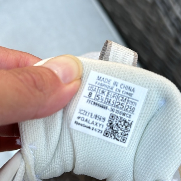 Reebok Ortholite Zig Dynamica Sneaker-Sz 8-Chalk/White Combo-Gum Soles - Picture 13 of 15